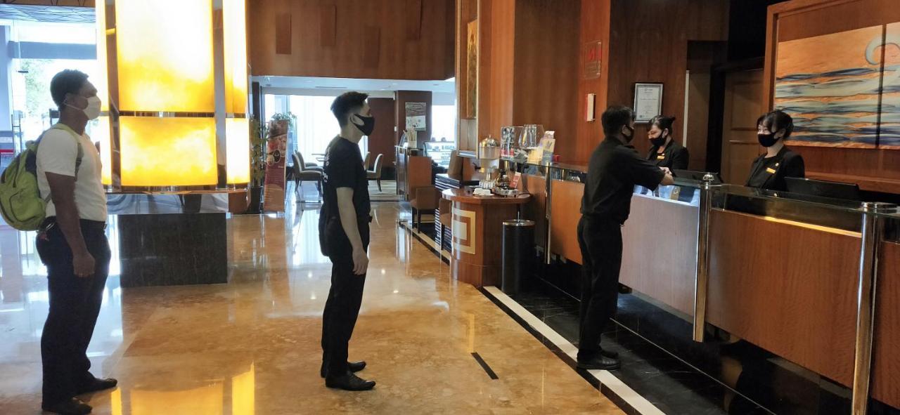Swiss-Belhotel Maleosan Manado Eksteriør billede