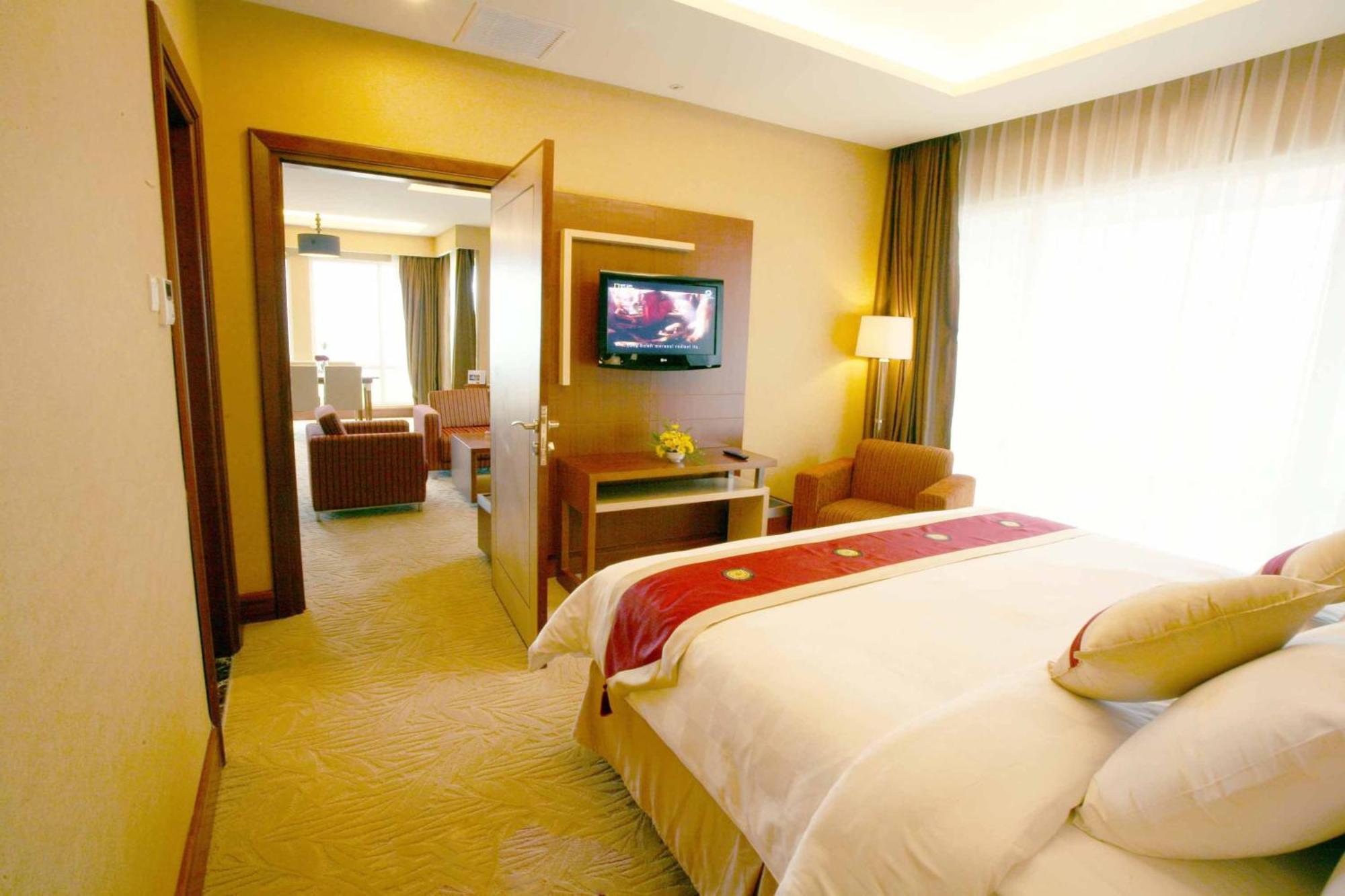 Swiss-Belhotel Maleosan Manado Eksteriør billede