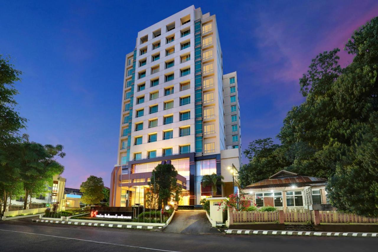 Swiss-Belhotel Maleosan Manado Eksteriør billede